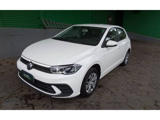 VOLKSWAGEN POLO 1.0 MPI MANUAL VOLKSWAGEN POLO 1.0 MPI MANUAL